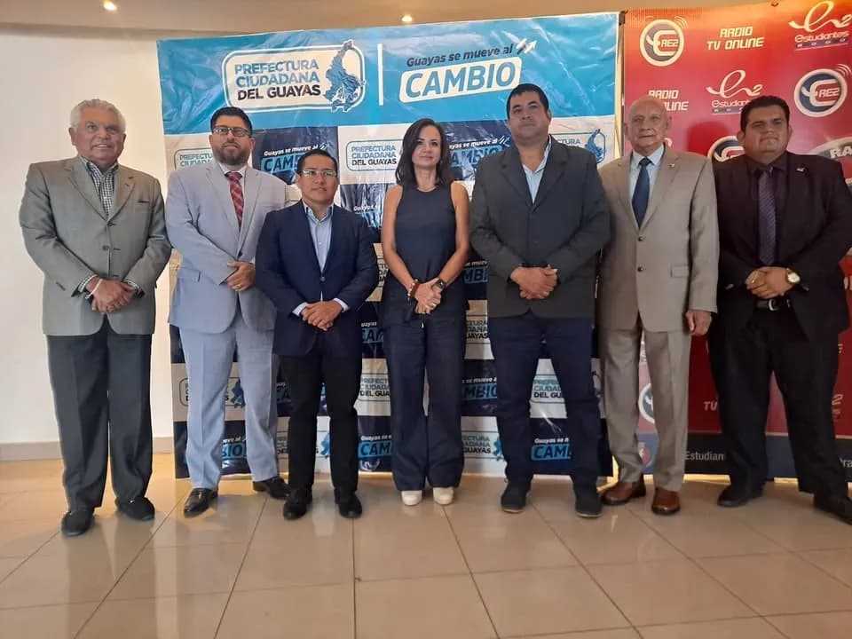 100 jóvenes beneficiados en Vacacional Competencias Lideres