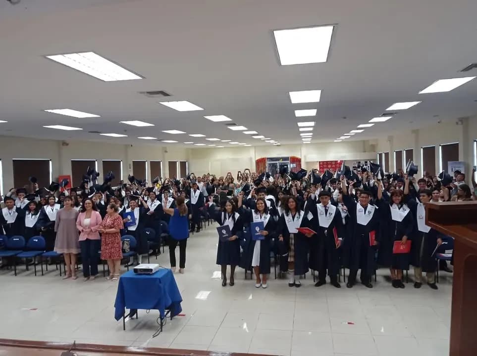100 jóvenes fortalecidos en liderazgo en Guayas