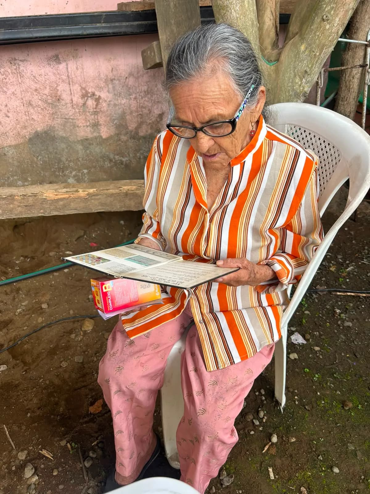 Brigada médica en Bucay beneficia a familias de Esperanza Alta