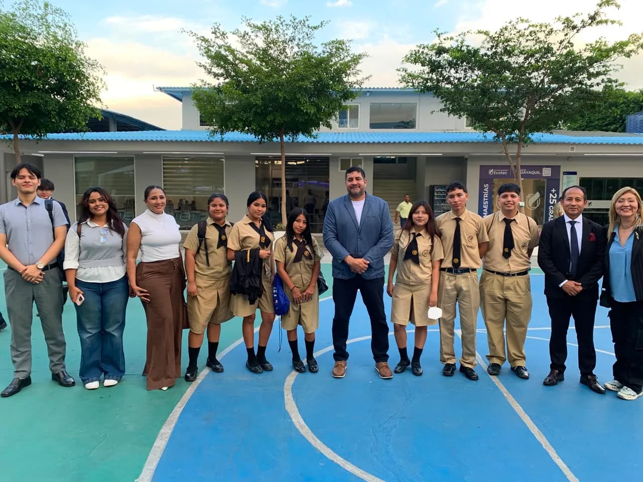 Inauguración de Competencias Líderes XV en ECOTEC Guayaquil