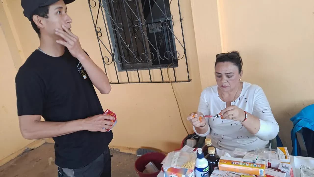Brigada médica en Marcelino Maridueña