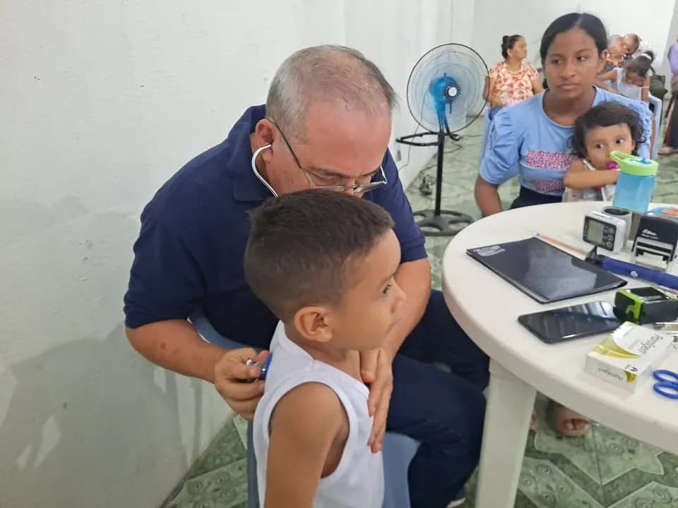 Brigada médica en Puebloviejo