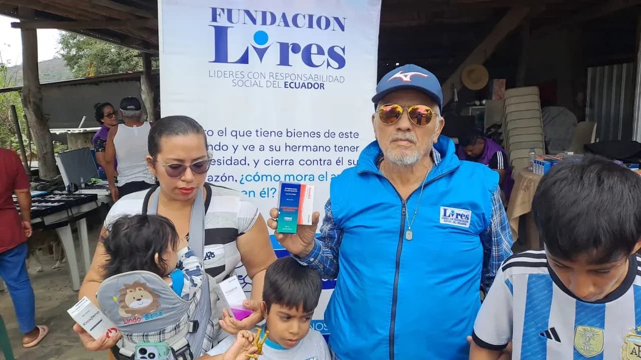 Brigada médica gratuita en Daule