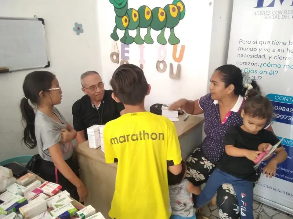 Brigada médica gratuita en Guayaquil