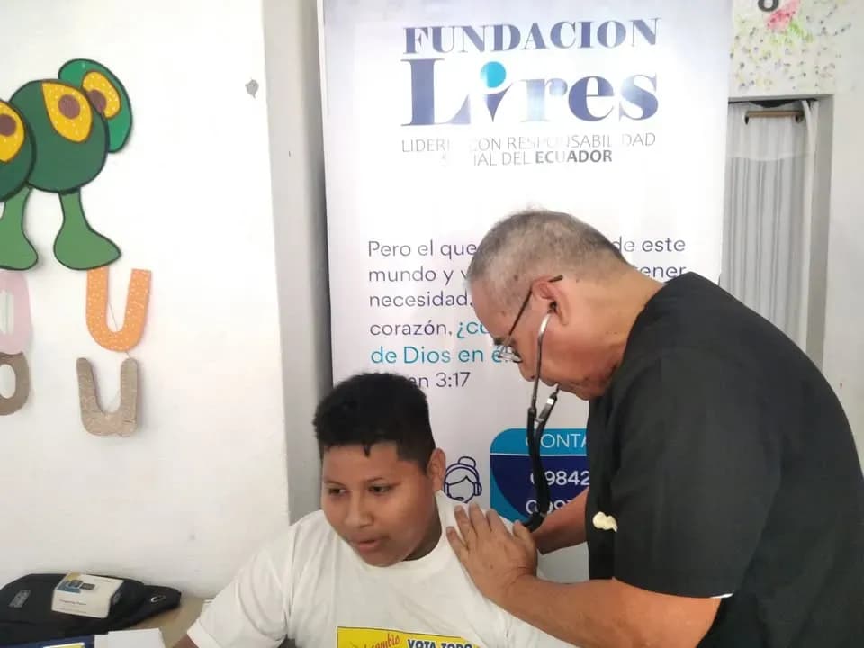 Brigada médica gratuita en Guayaquil