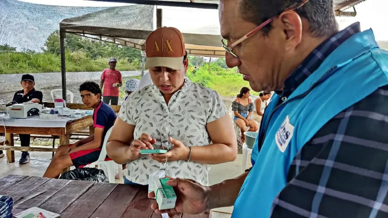 Brigada médica gratuita en Juján