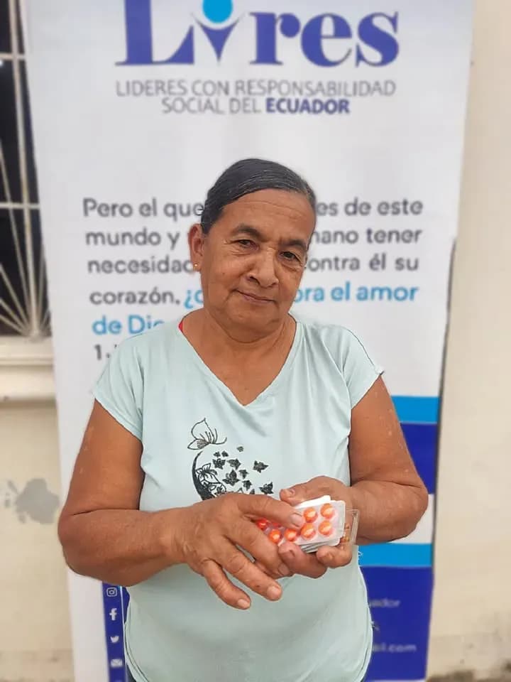 Brigada médica gratuita en Jujan