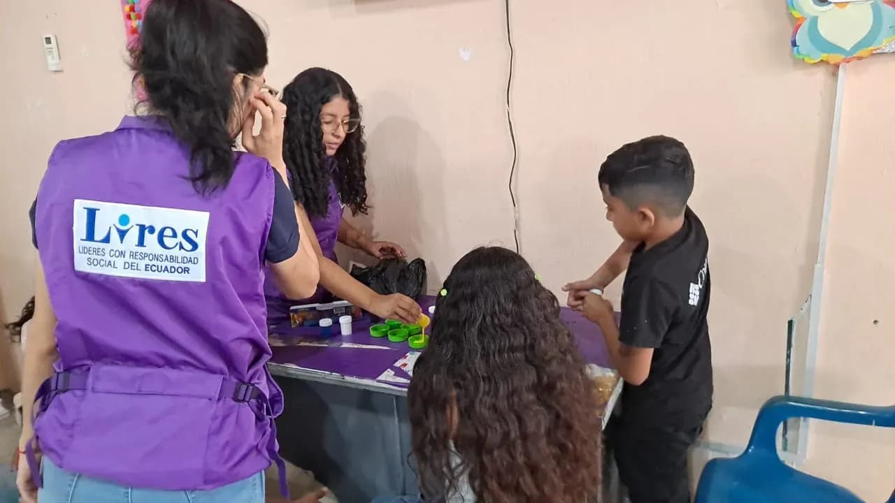 Brigada médica gratuita en Milagro