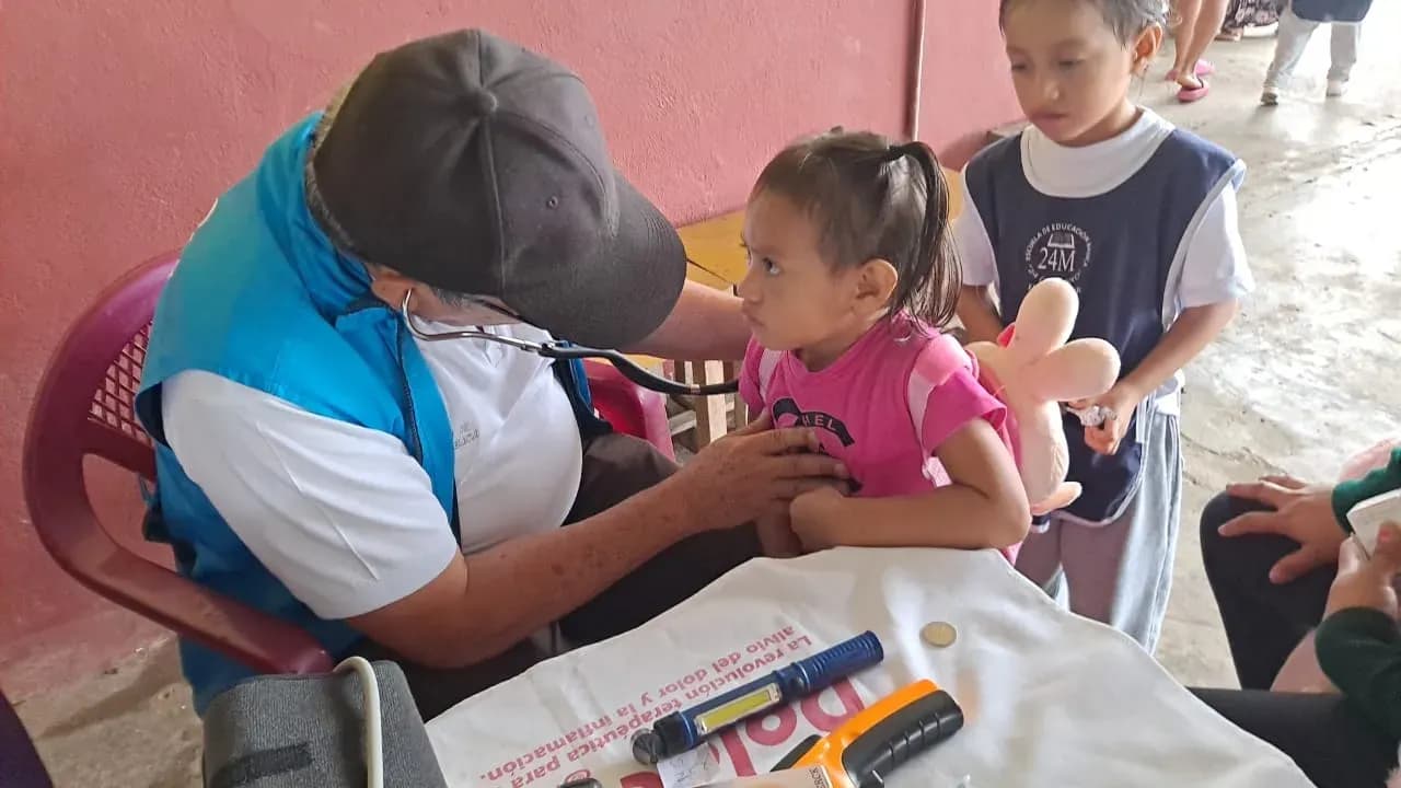 Brigada médica gratuita en Naranjal