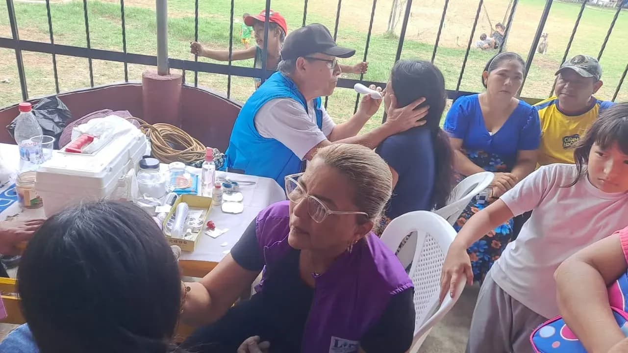 Brigada médica gratuita en Naranjal