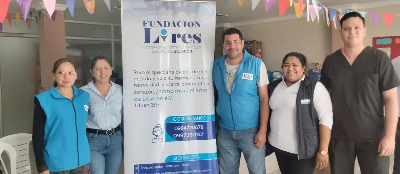 Brigada médica gratuita en Nobol