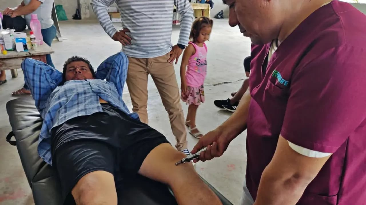Brigada médica gratuita en Salitre