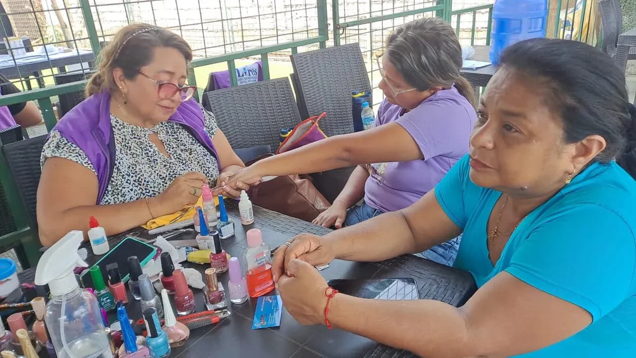 Brigada médica gratuita en Salitre