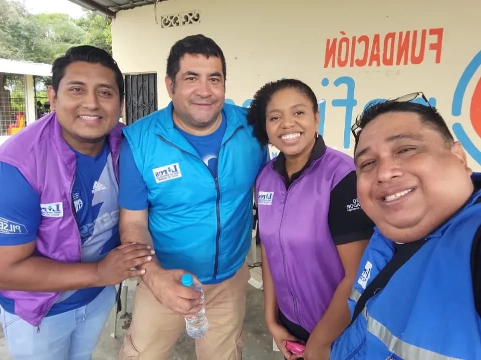 Brigada médica gratuita en Taura, Naranjal