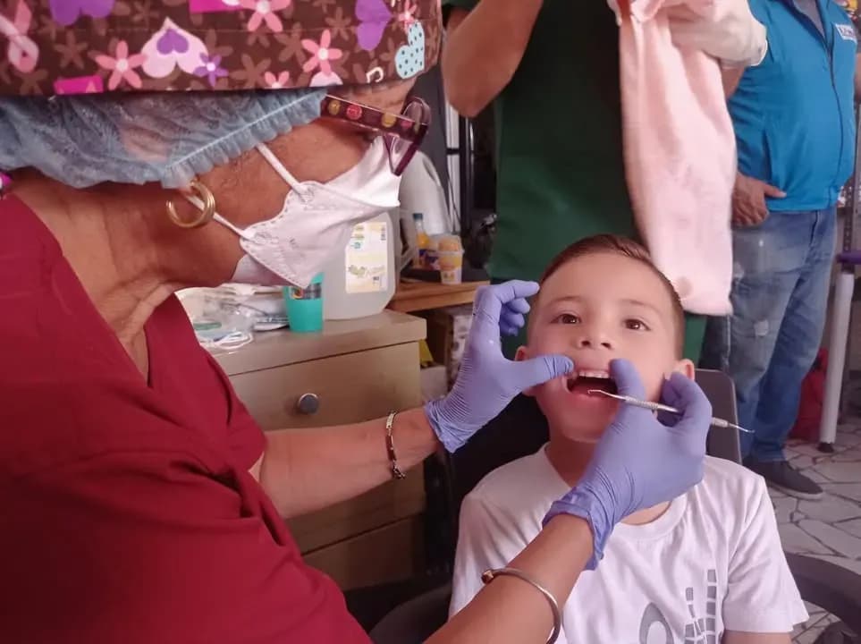 Brigada odontológica en Guayaquil