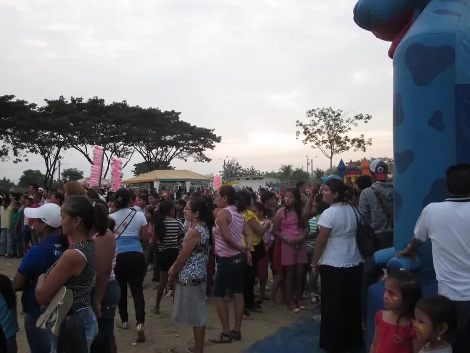 Festival cruzando fronteras en Pedro Carbo