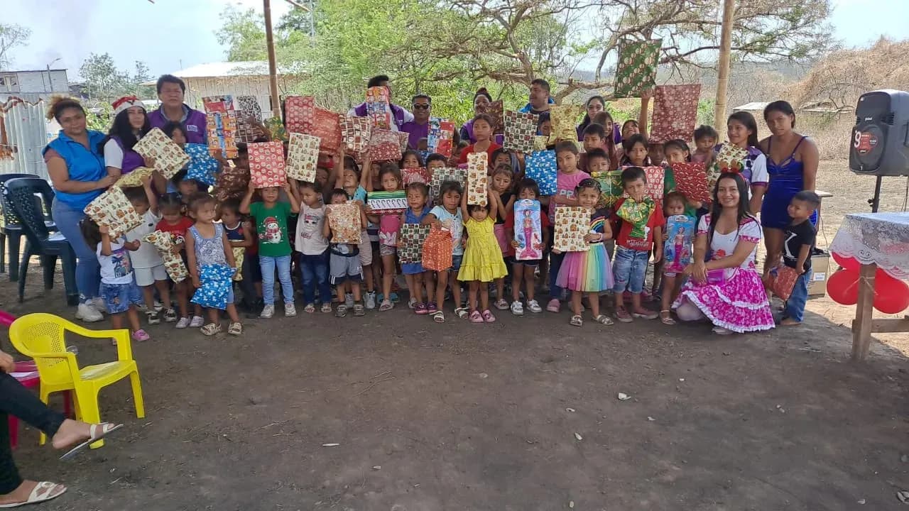Festival Navideño en Pedro Carbo