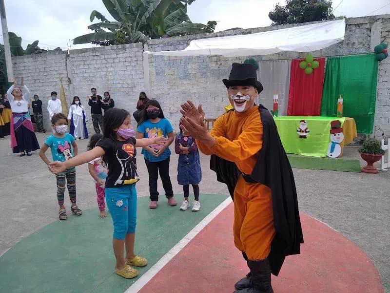 Festival Navideño para 80 niños en Naranjito