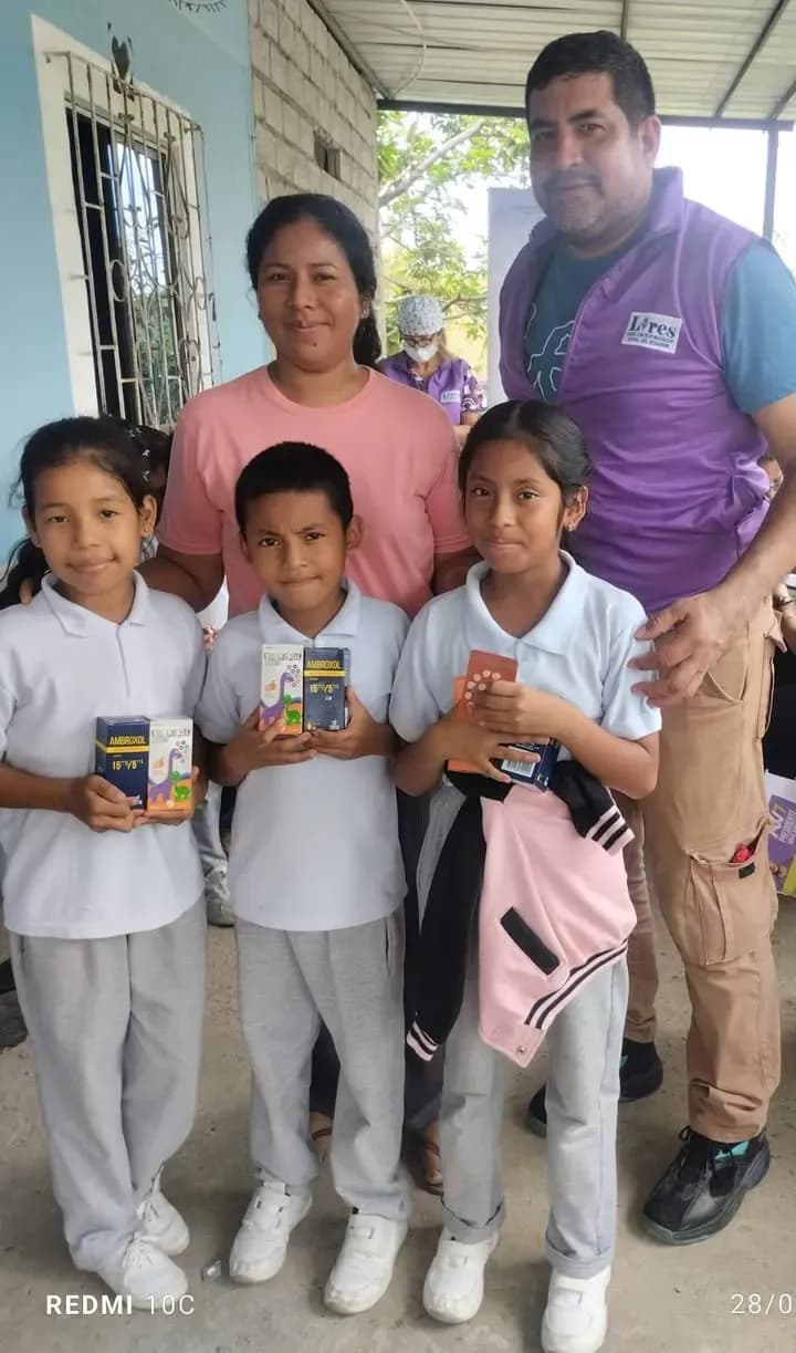 Fundación LIRES atiende a 100 personas en Valle de la Virgen
