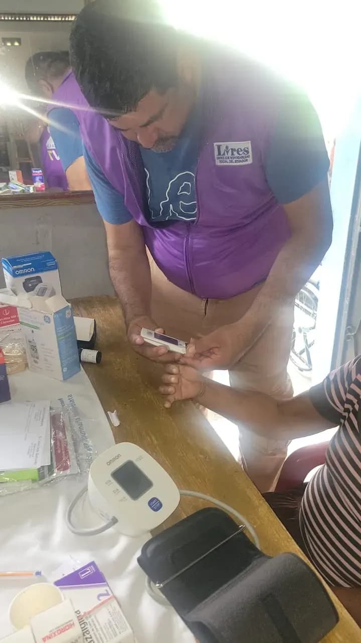 Fundación LIRES atiende a 100 personas en Valle de la Virgen