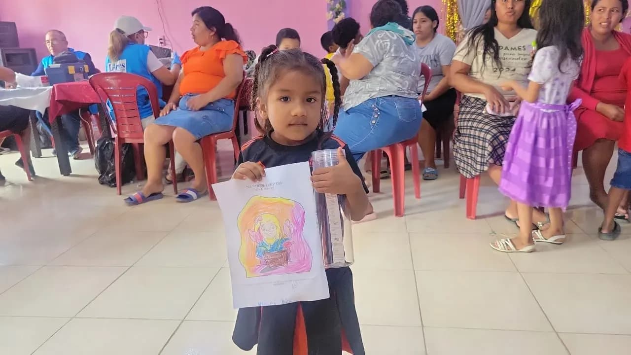 Fundación LIRES brinda atención médica a 1000 personas en Naranjal