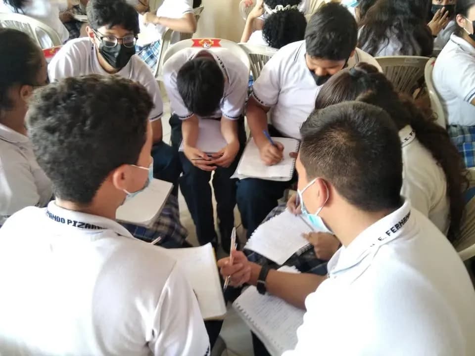 Fundación LIRES capacita en programa Prenatal