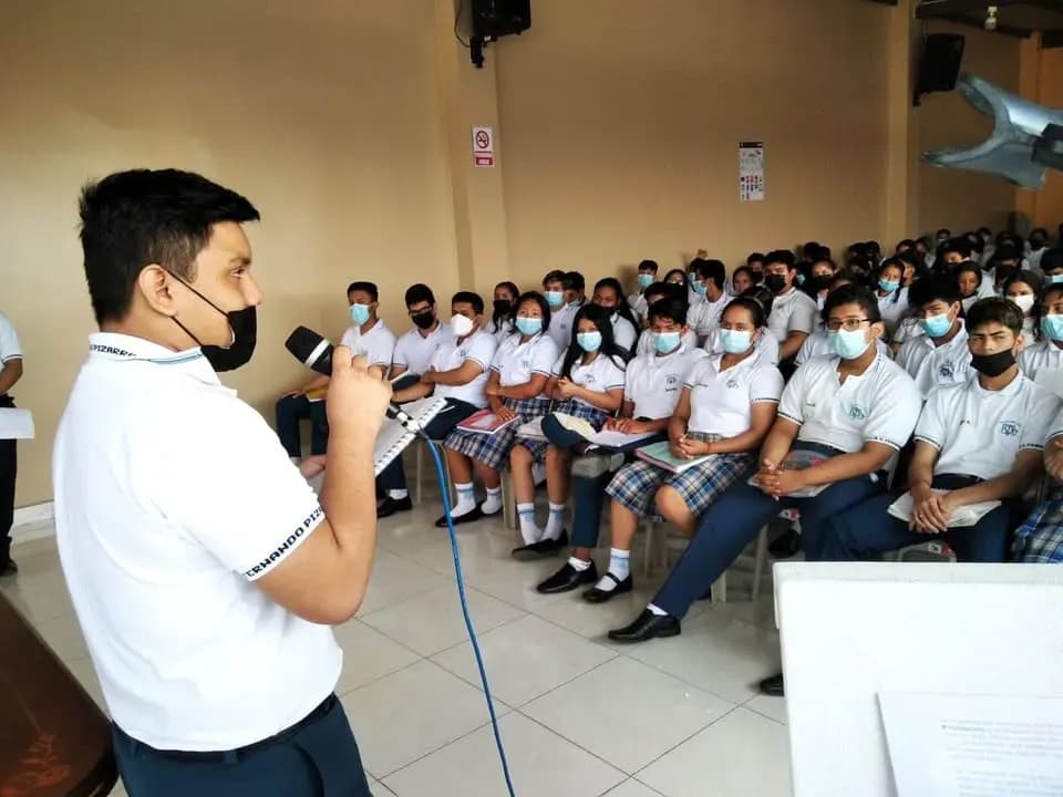 Fundación LIRES capacita en programa Prenatal