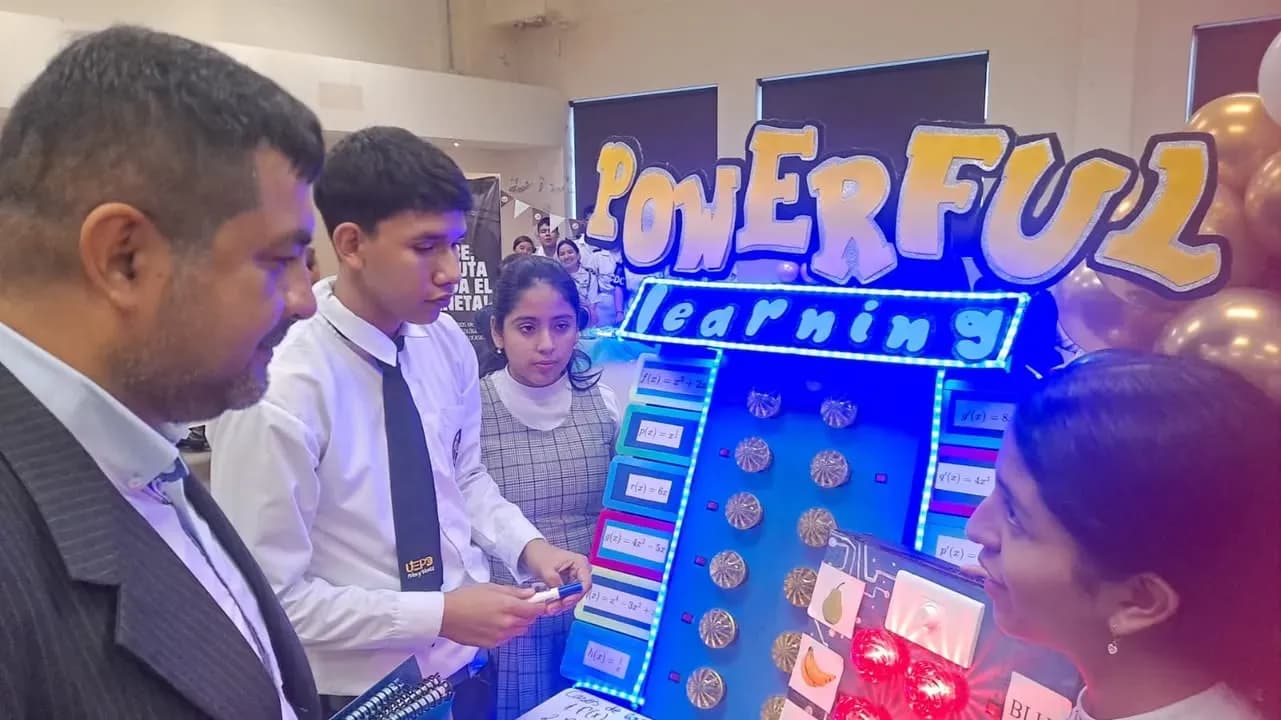Fundación LIRES en jornada de emprendimiento en Guayaquil