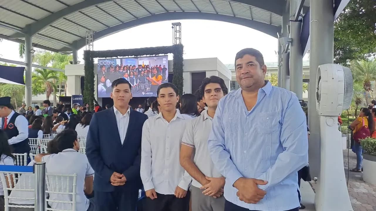 Fundación LIRES en la inauguración de la XIII Promoción Guayaquil
