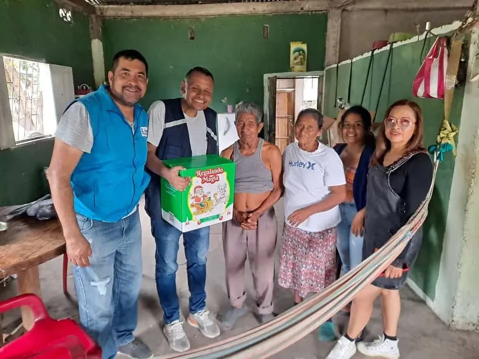 Fundación LIRES lleva alegría a Lomas de Sargentillo