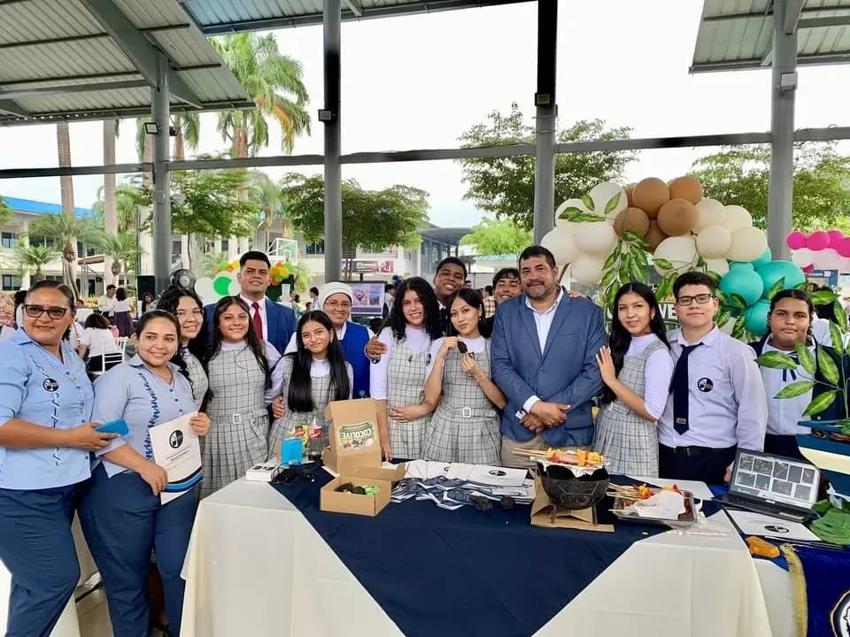 Jornada de Emprendimiento en ECOTEC