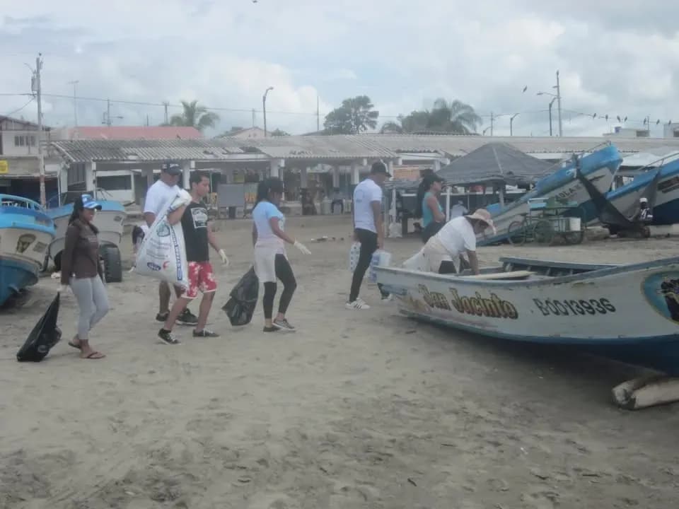 Minga en General Villamil Playas