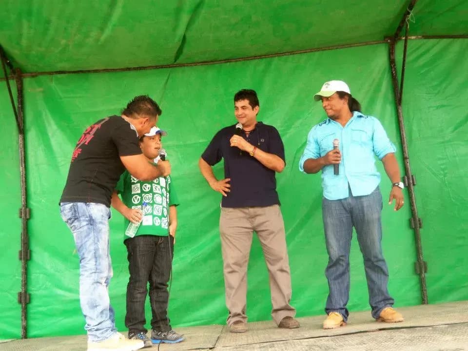 Unidos por los jóvenes de Pedro Carbo