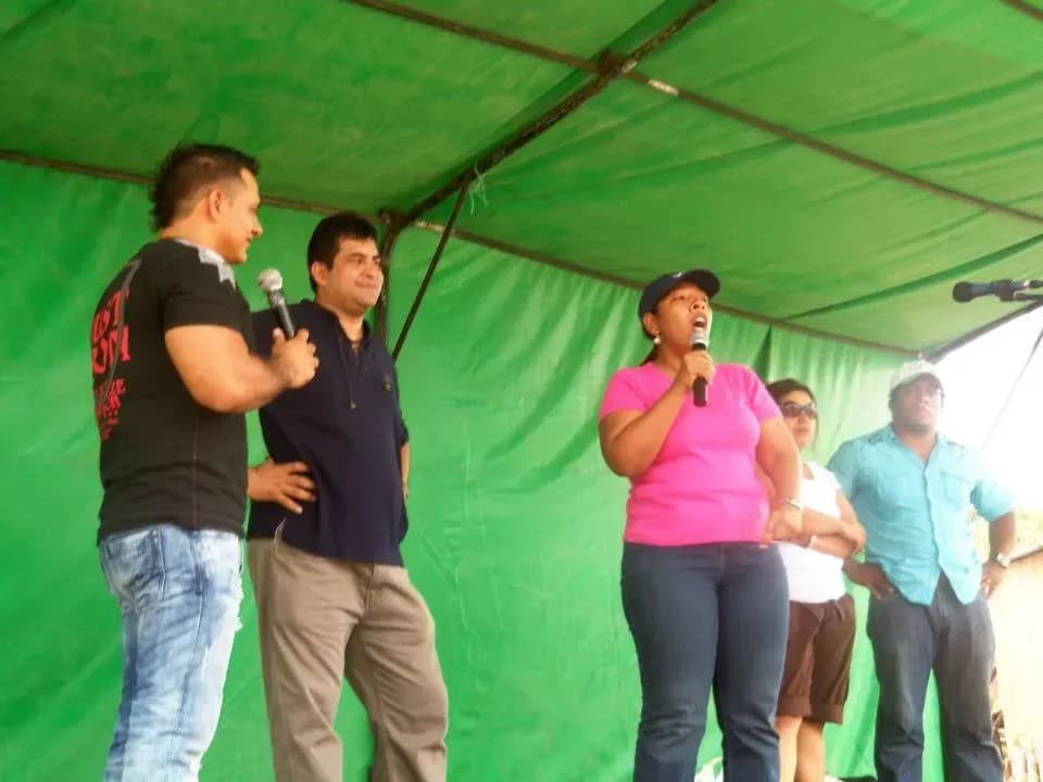 Unidos por los jóvenes de Pedro Carbo