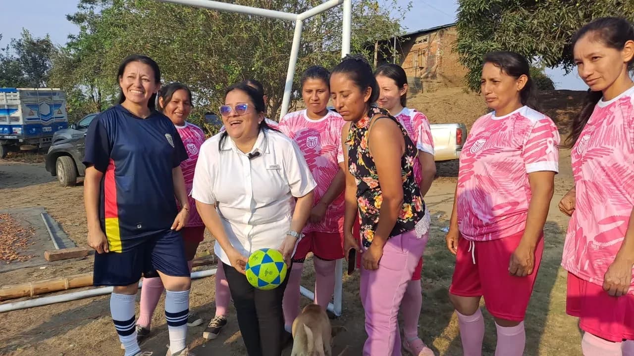 Brigada de asistencia social en Yaguachi