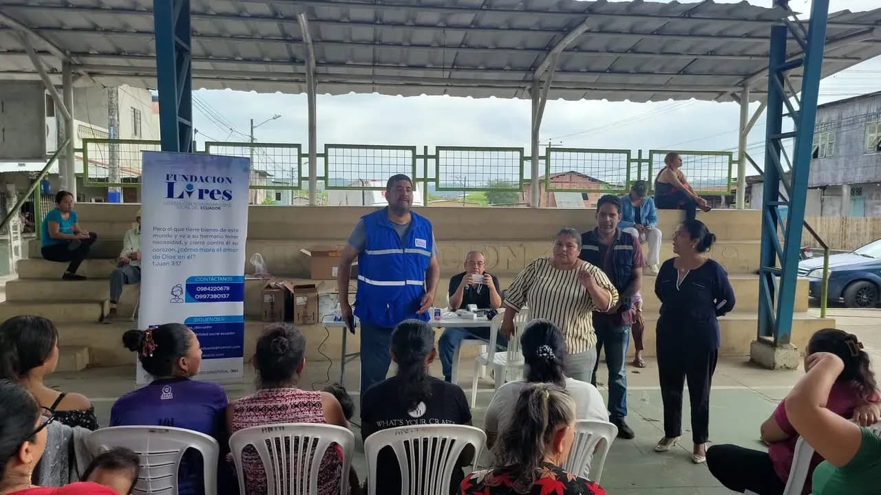 Fundación LIRES brinda atención médica en Pedro Carbo