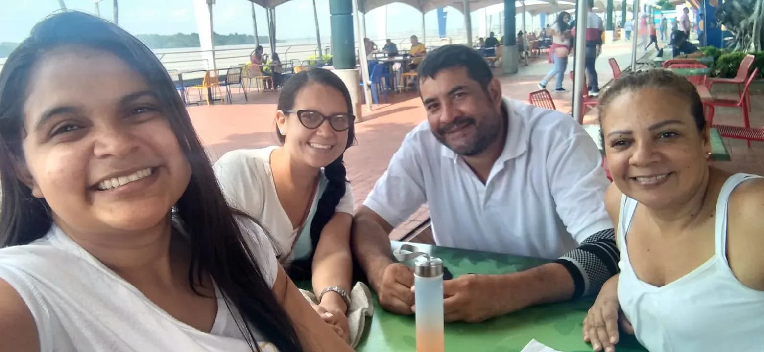 Fundación LIRES colabora con Grandes Genios en Guayaquil