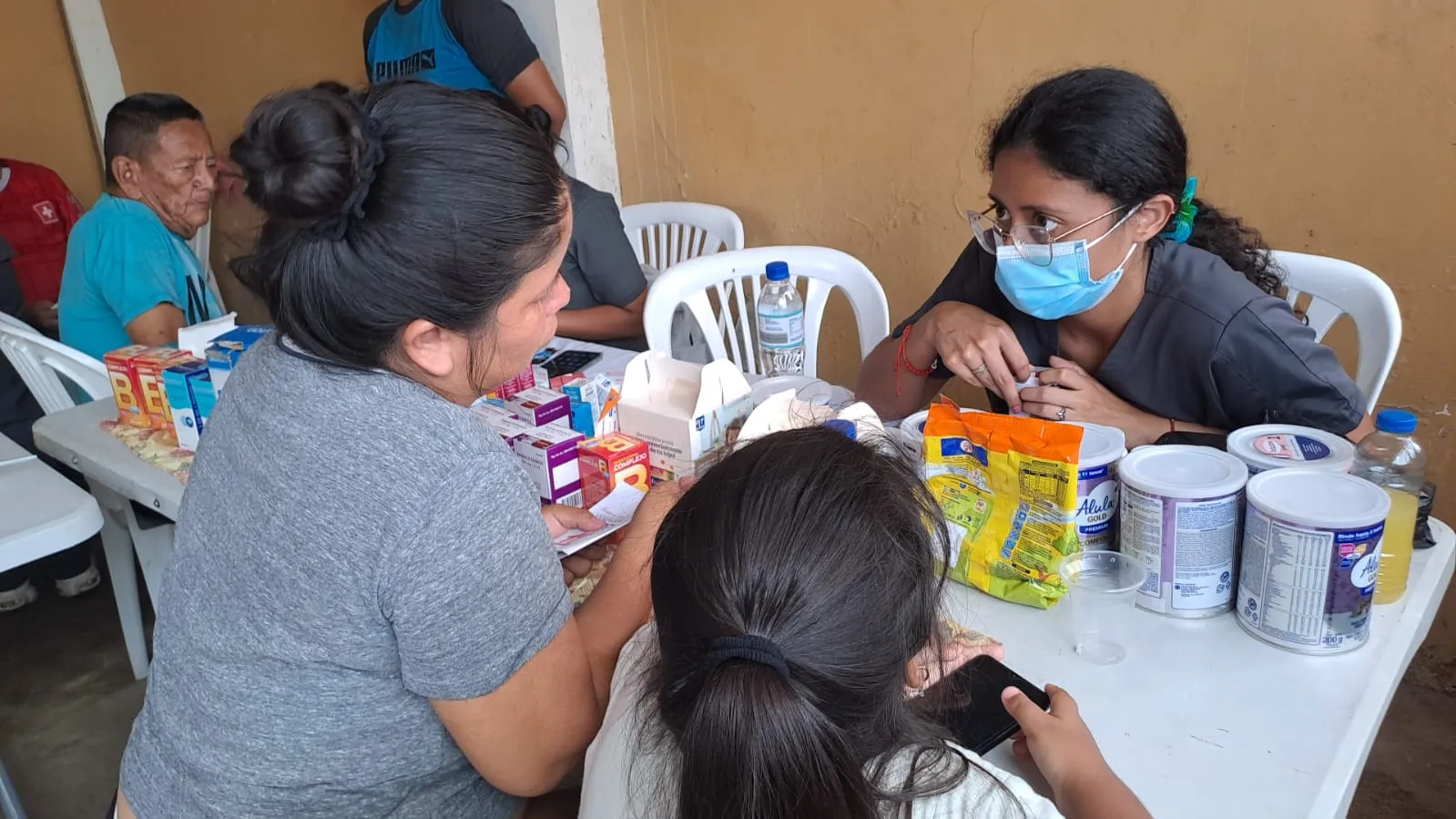 Brigada médica en Nobol: atención en el sector Santa Luisa