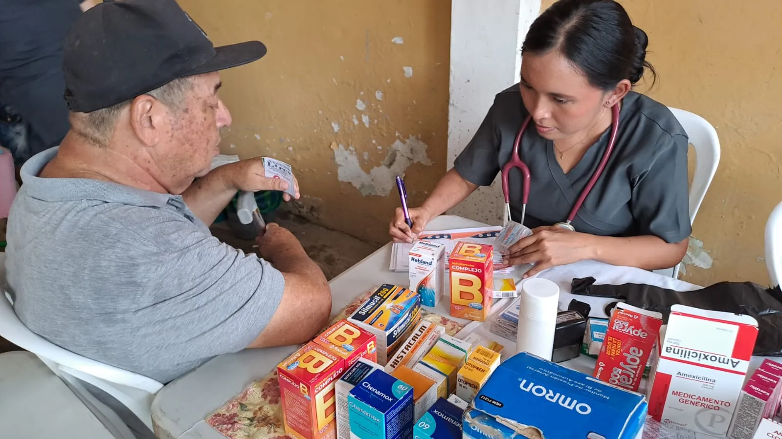 Brigada médica en Nobol: atención en el sector Santa Luisa