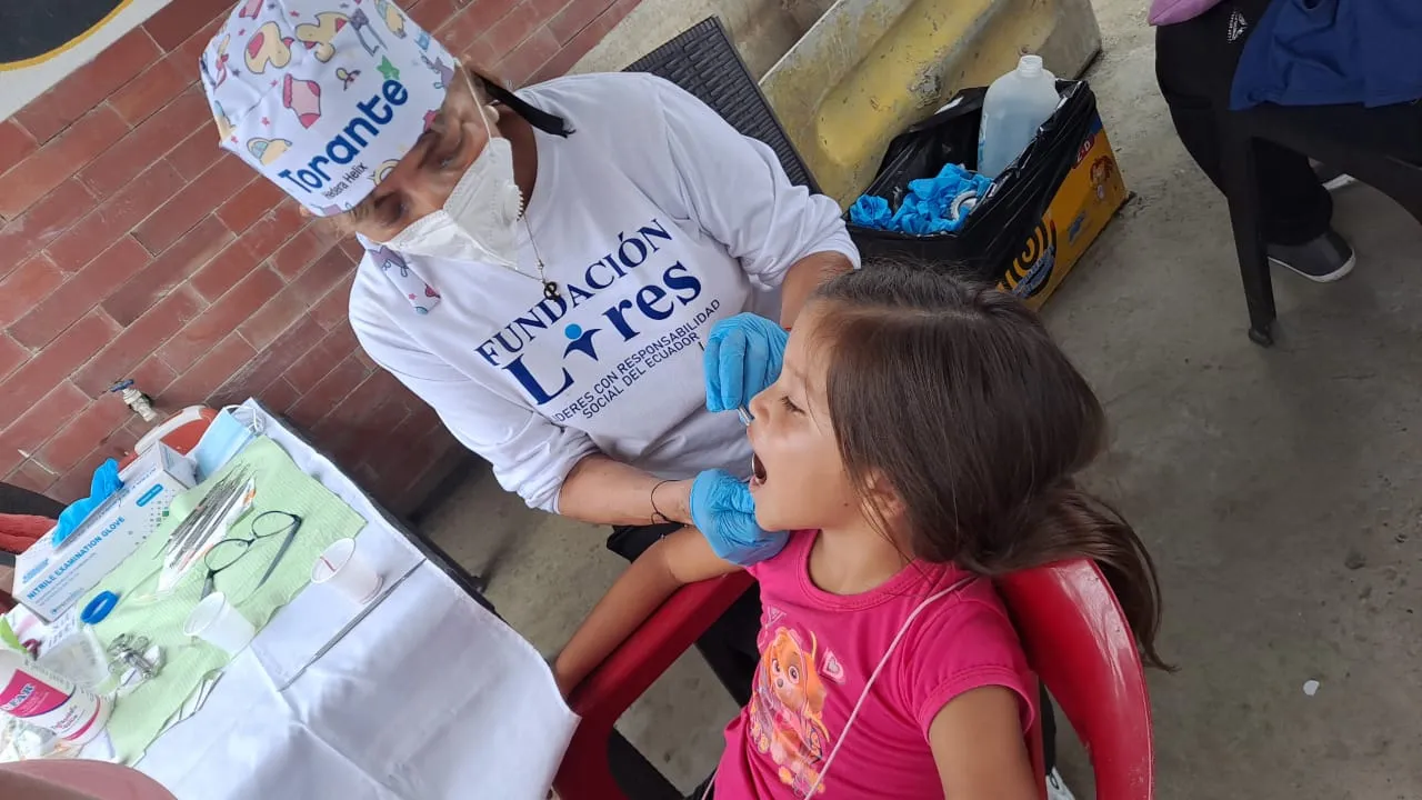 Brigada médica en Salitre: Transformando salud en esperanza