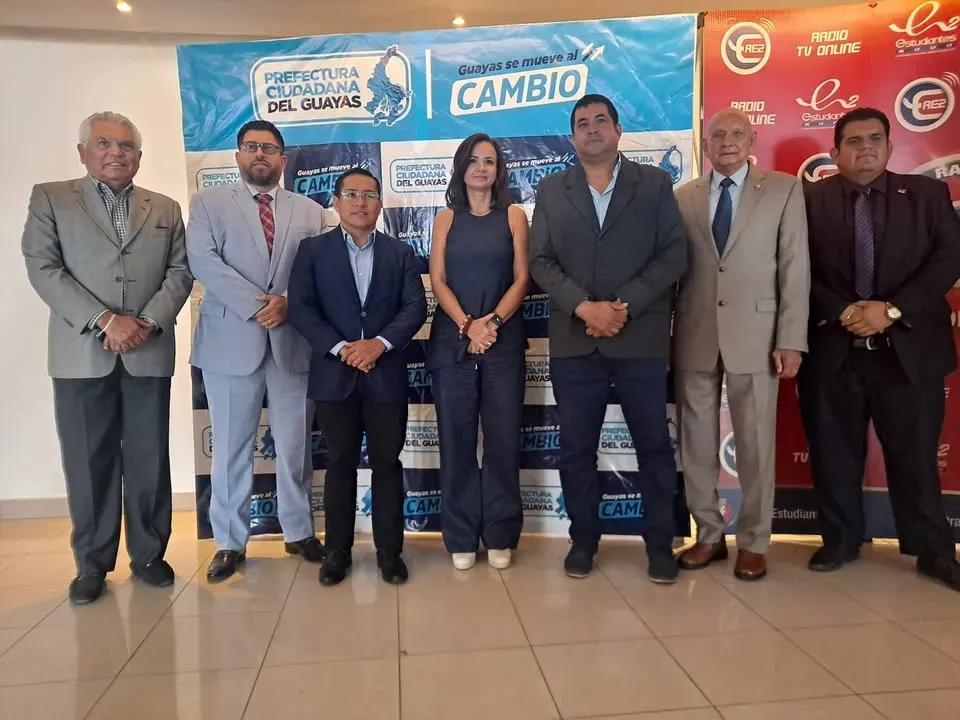 100 jóvenes beneficiados en Vacacional Competencias Lideres