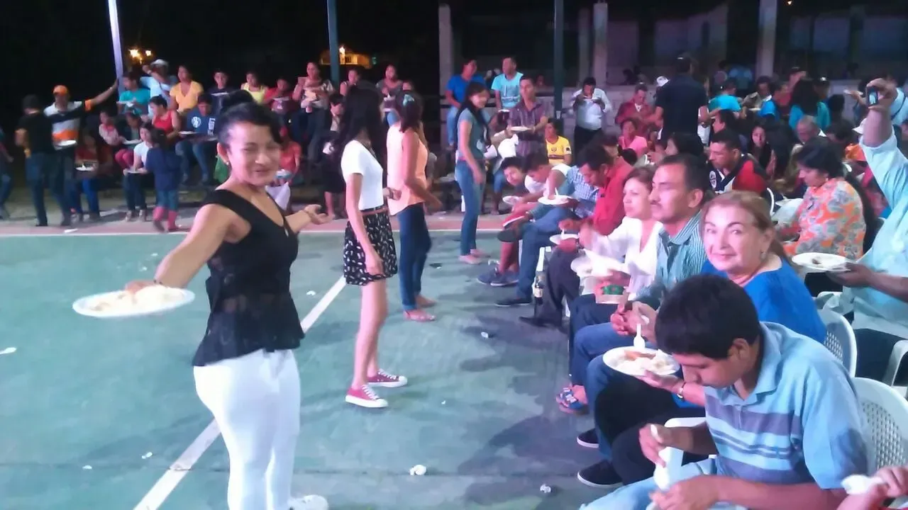 1200 personas beneficiadas en Los Lojas