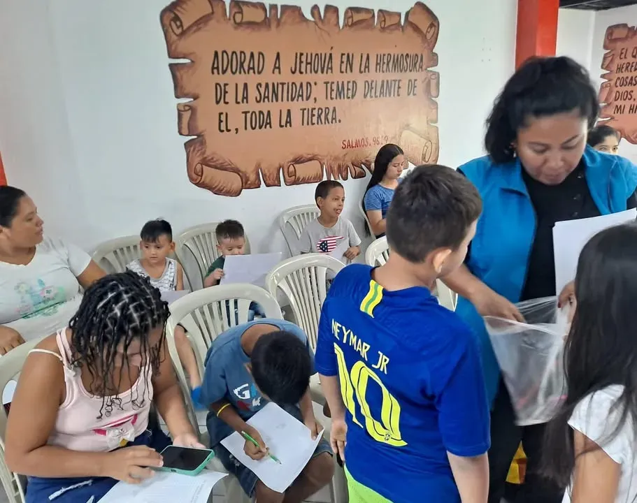 140 personas recibieron atención médica gratuita en Bastión Popular