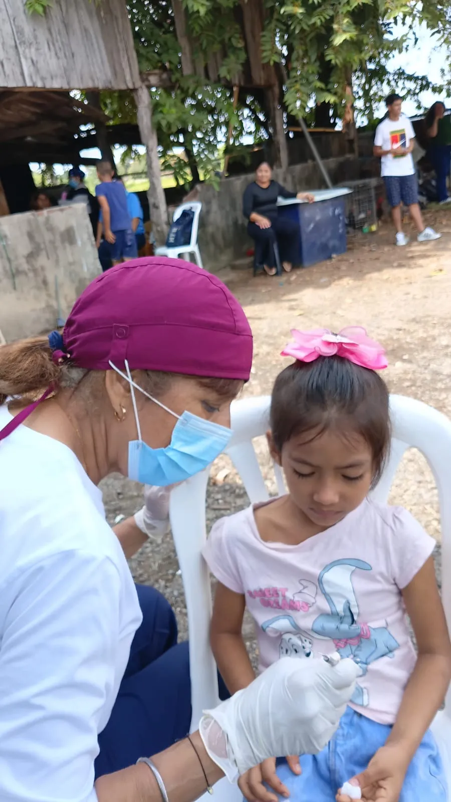 Brigada médica en Nobol beneficia al sector El Nato