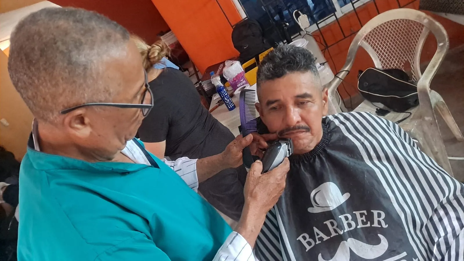 Brigada médica en Nobol: atención y entrega de medicinas