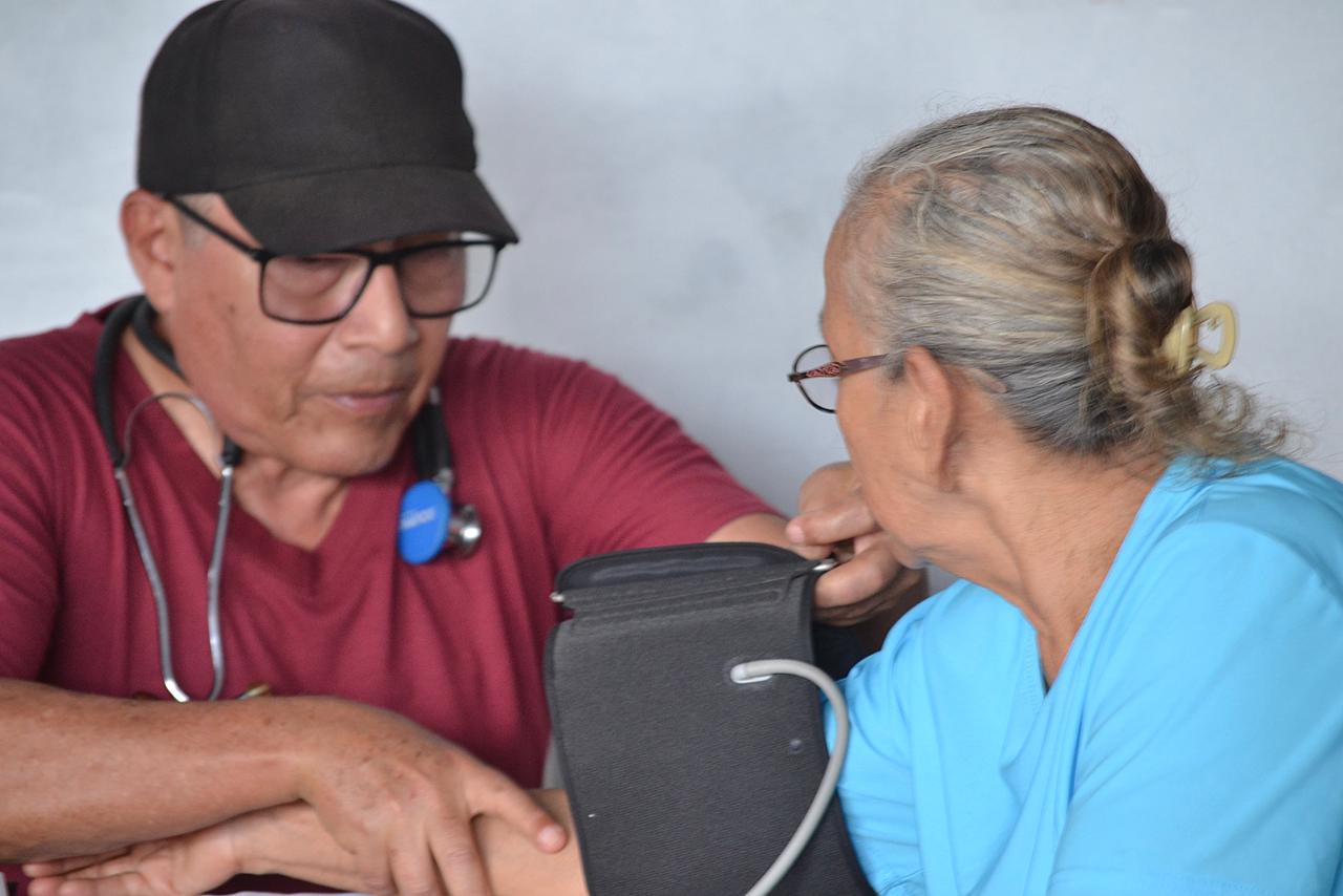 Brigada médica en Petrillo