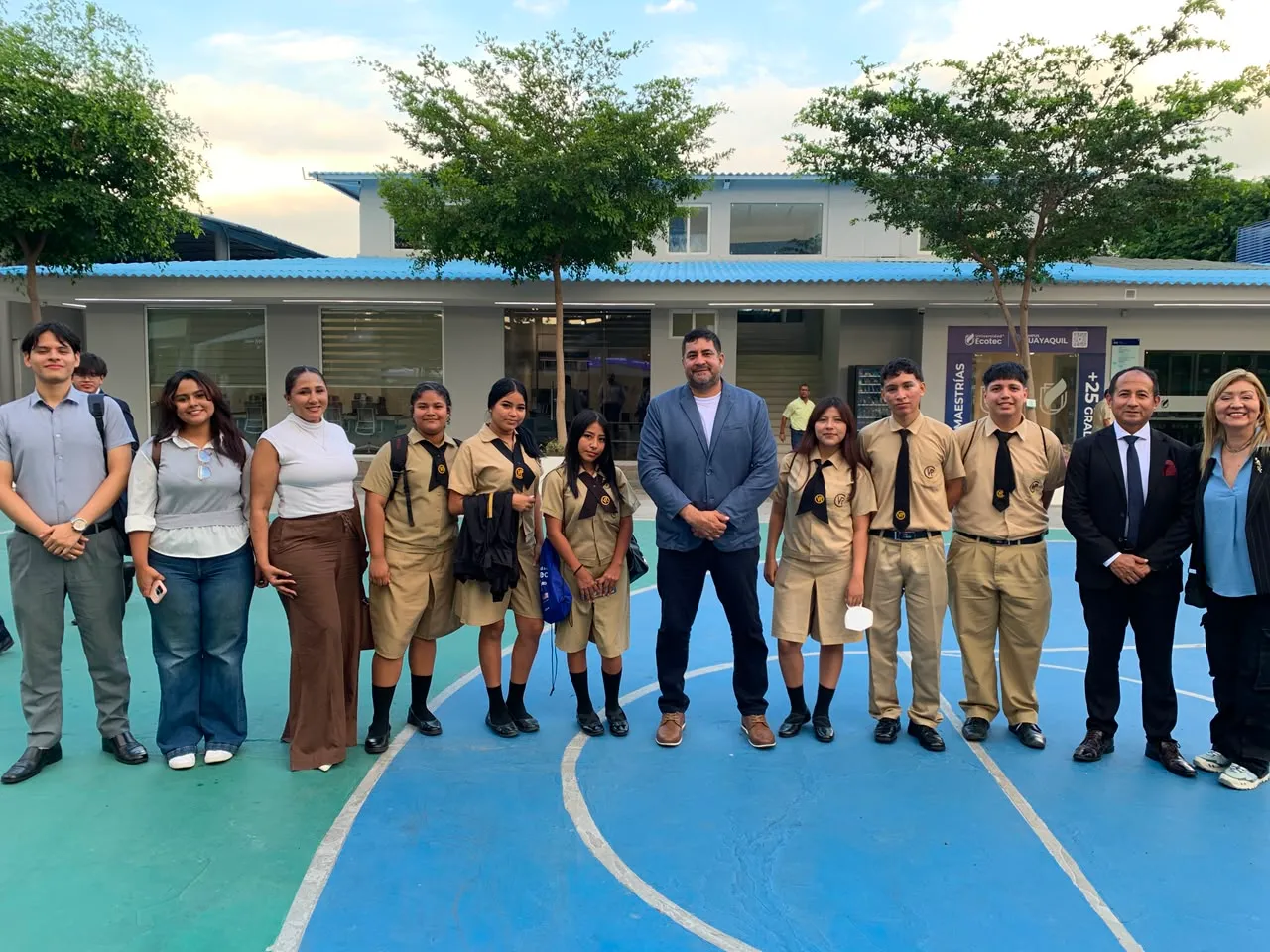 Inauguración de Competencias Líderes XV en ECOTEC Guayaquil