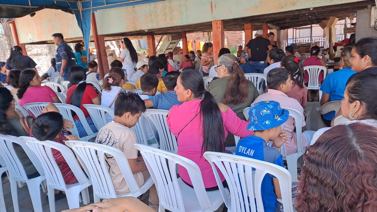 Brigada Médica en Nobol: salud gratuita en Av. Amazonas, Guayas