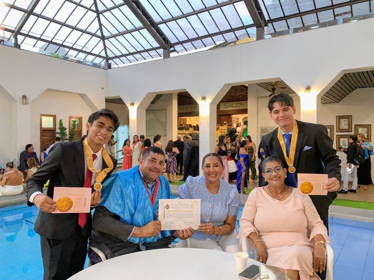 Fundación LIRES recibe el Doctor Honoris Causa y Premio al Éxito en ceremonia CIESART 2026