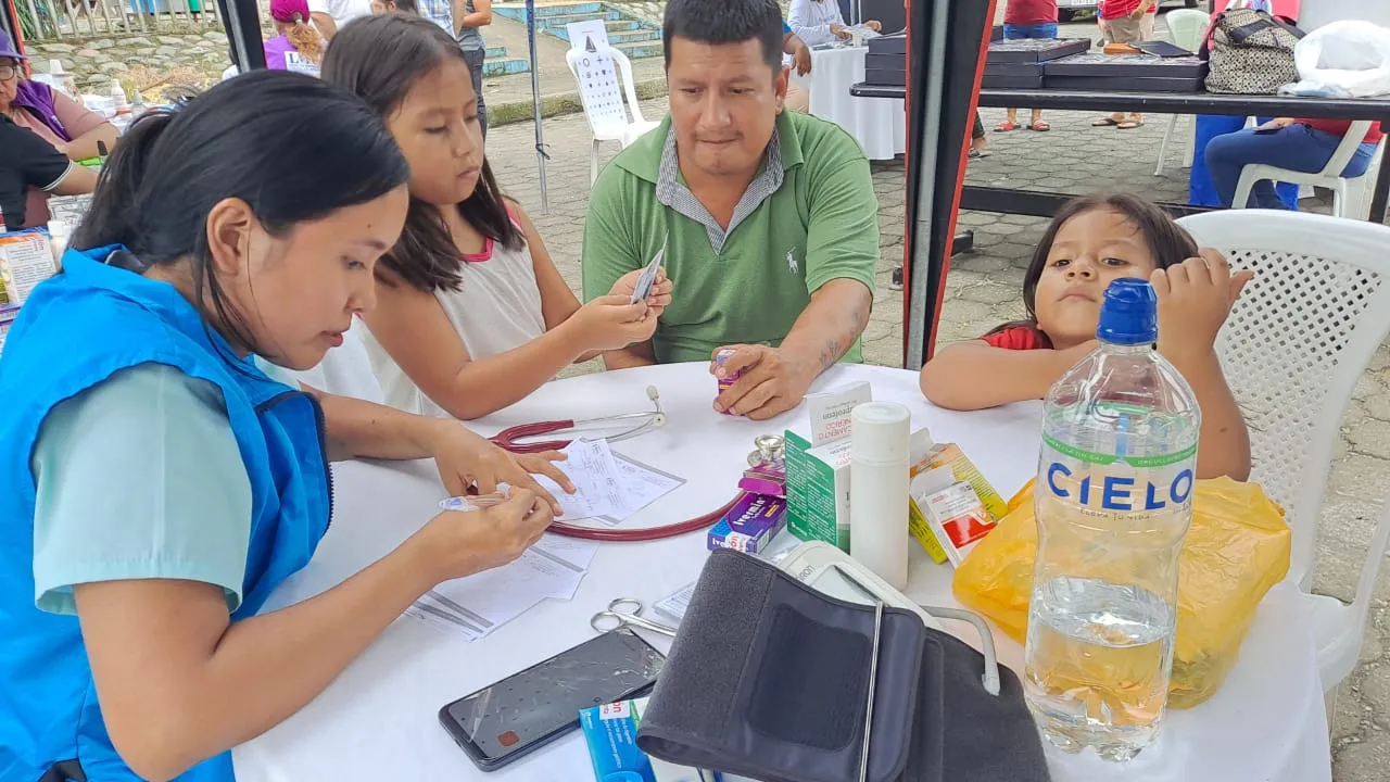 Brigada médica en Bucay: Atención a grupos vulnerables